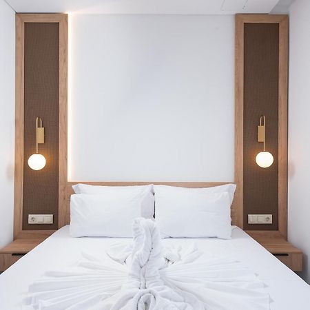 Olivento Beach Front Suites Potos Buitenkant foto