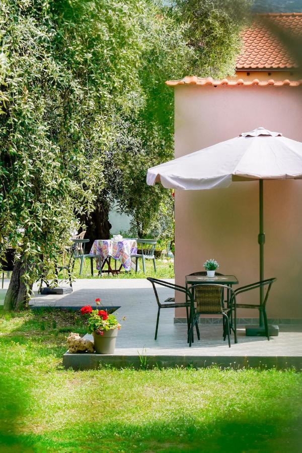 Olivento Beach Front Suites Potos Buitenkant foto