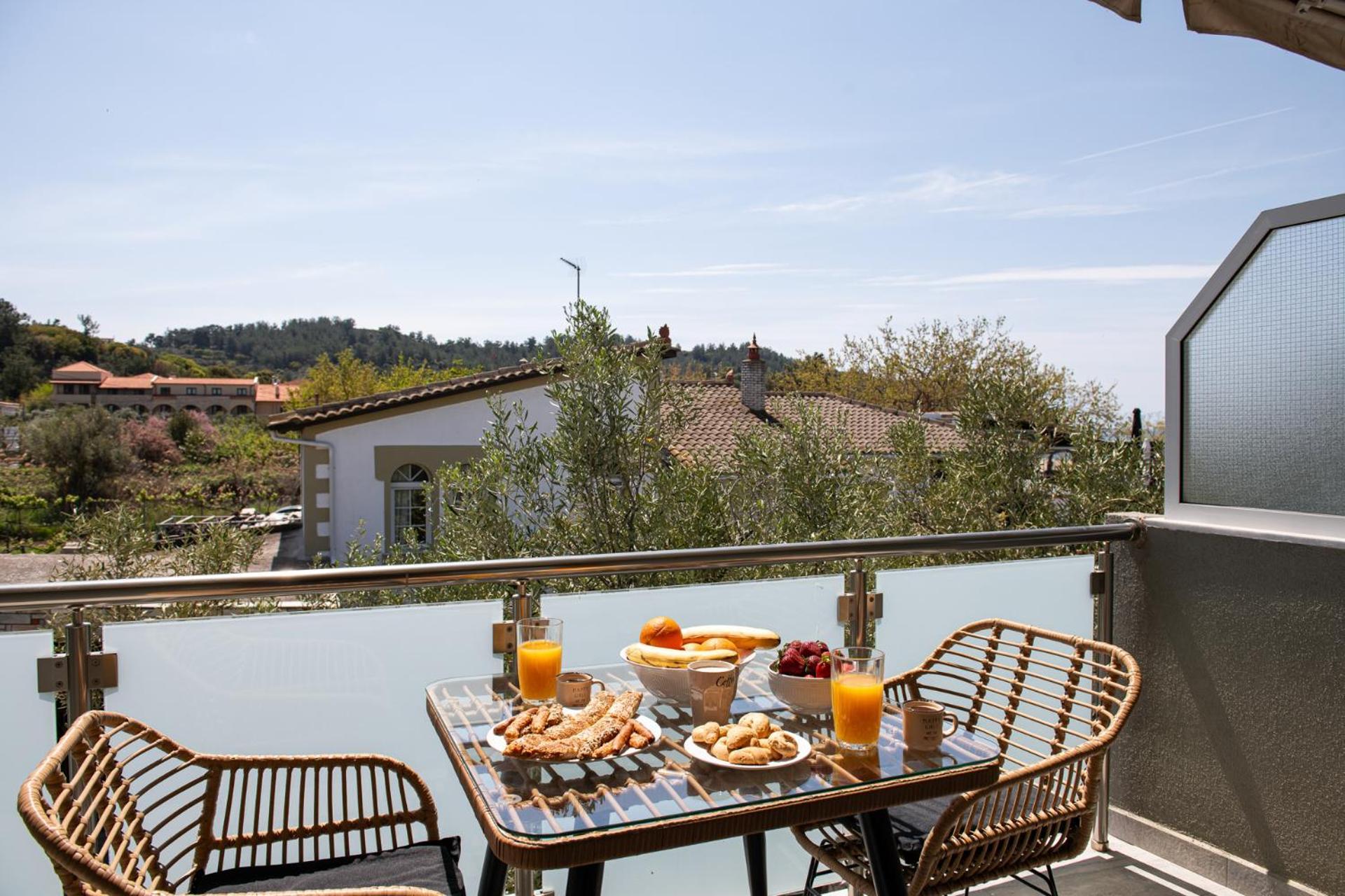 Olivento Beach Front Suites Potos Buitenkant foto