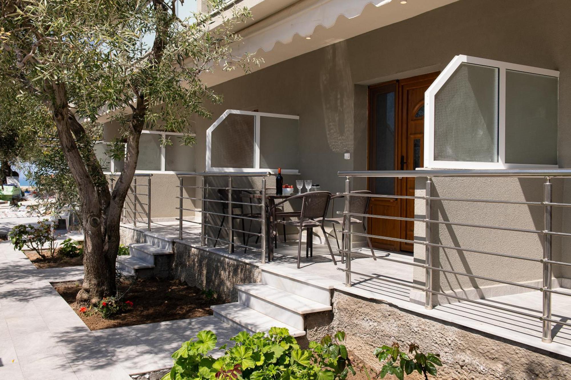 Olivento Beach Front Suites Potos Buitenkant foto
