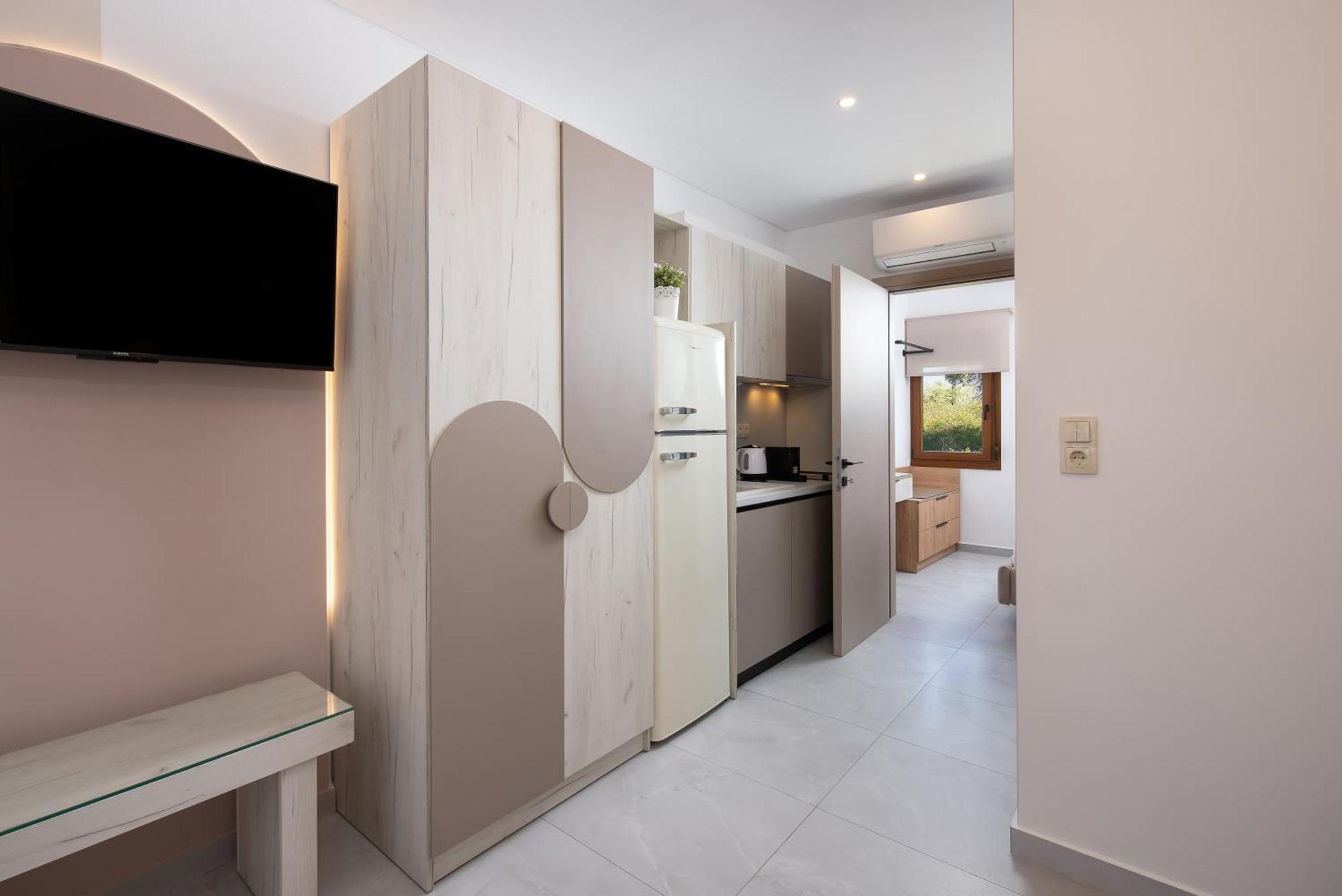 Olivento Beach Front Suites Potos Buitenkant foto